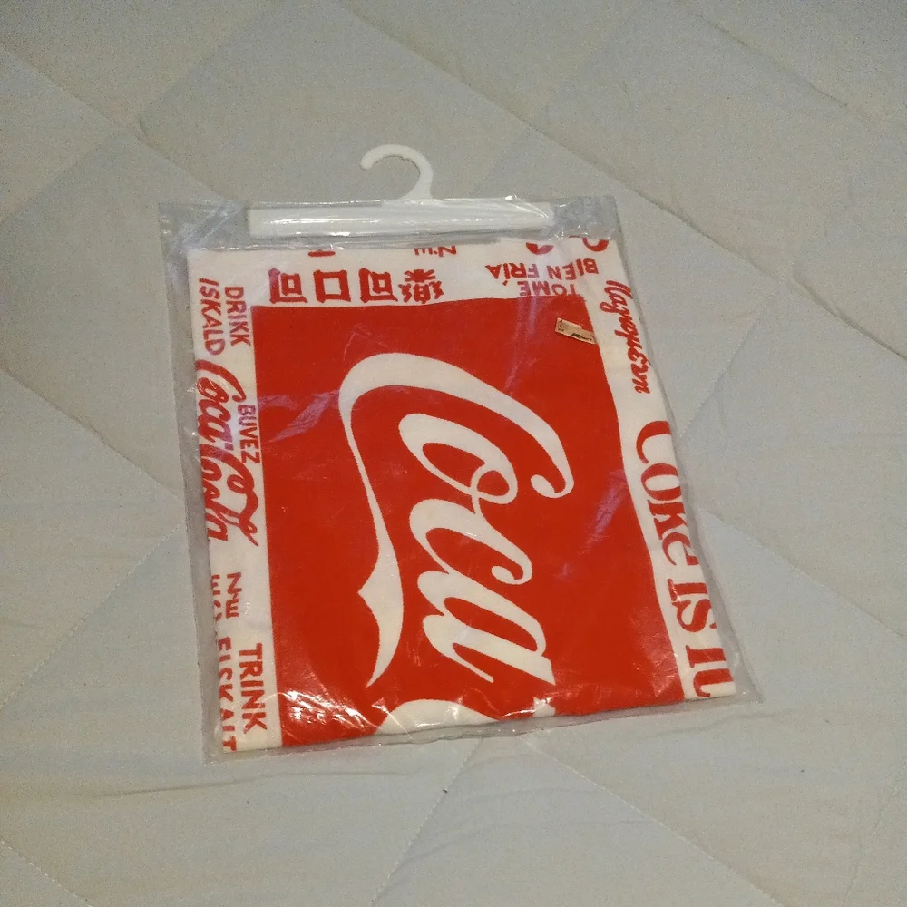 NWT COCA COLA WORLD BIB CANVAS APRON  1984 NIP